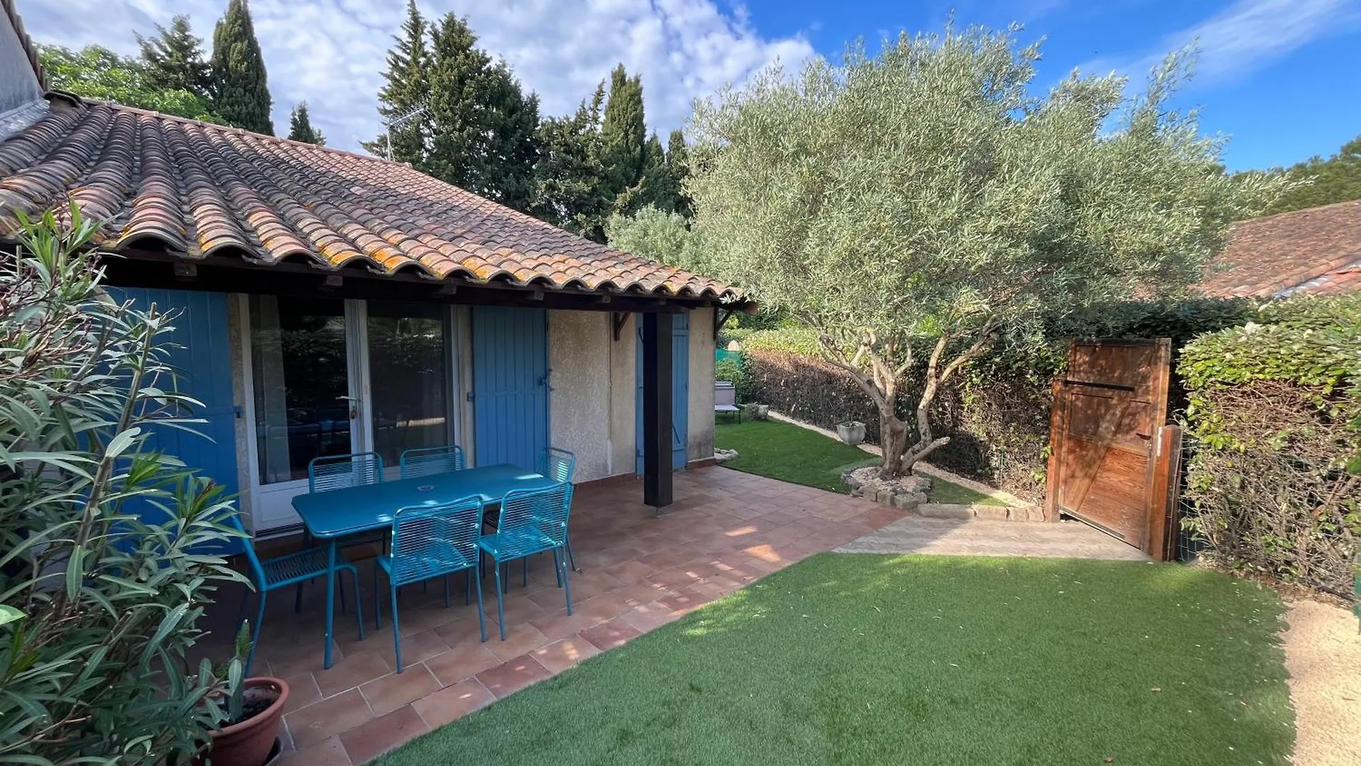Maison Provencale Eyguieres